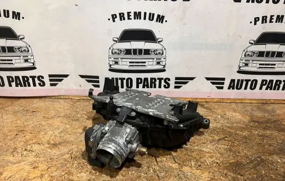 BMW 5 F10 F11 Intake manifold 7588625