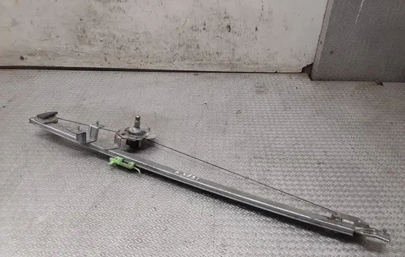 Fiat Ducato Front door manual window regulator 