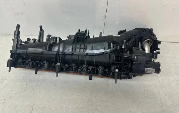 BMW 3 F30 F35 F31 Intake manifold 851365512 857079101 8513655