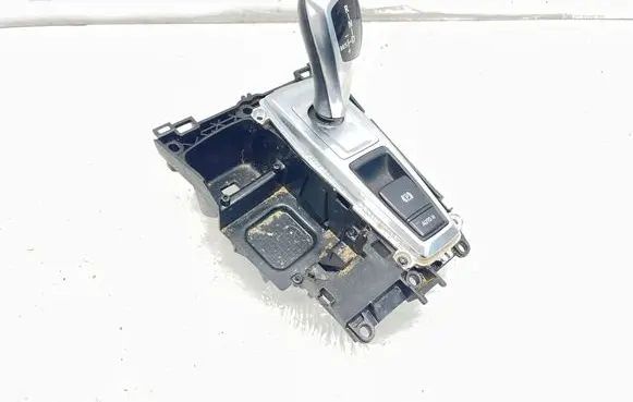 BMW X5 E70 Gear shifter/selector 10001499