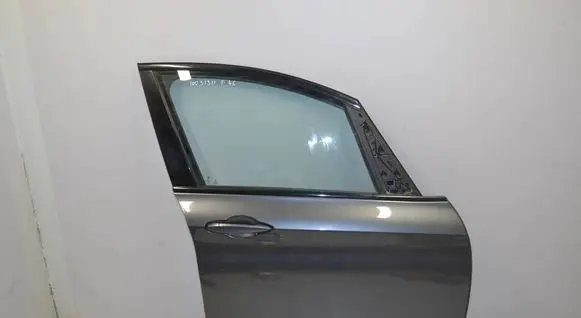 BMW 2 F46 Front door 