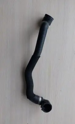 Mercedes-Benz E W213 Engine coolant pipe/hose A2135017400