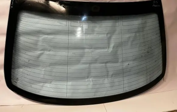 Mercedes-Benz C W203 Rear windscreen/windshield window 