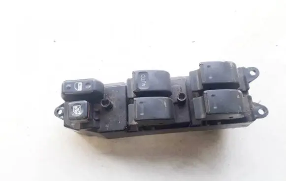 Toyota RAV 4 (XA20) Electric window control switch 8482042130 84820-42130