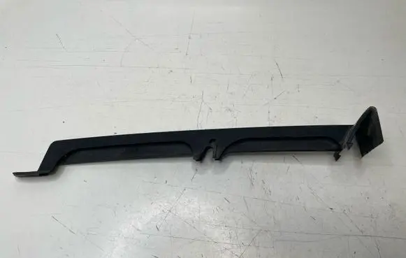 BMW 3 E46 Front bumper lower grill 8192878