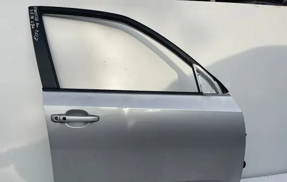Subaru Forester SH Front door