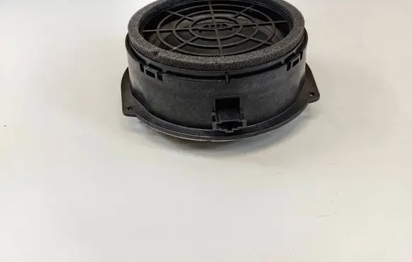 Audi A5 8T 8F Rear door speaker 8R0035411