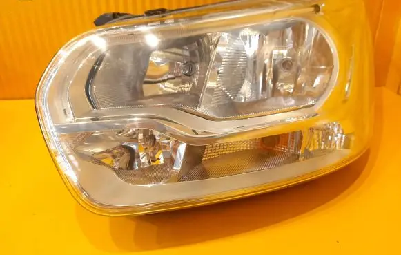 Ford Transit Headlight/headlamp BK3113D153BF