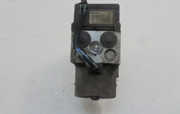 Nissan Primera ABS Pump 476608F820