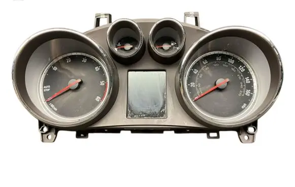 Opel Mokka Speedometer (instrument cluster) 95375164 654663731
