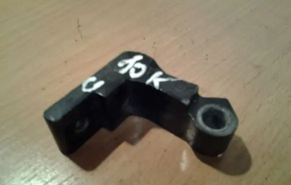 Audi A8 S8 D3 4E Rear door upper hinge XS42303
