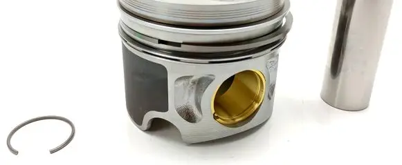 Volkswagen Golf IV Piston 038107065FG