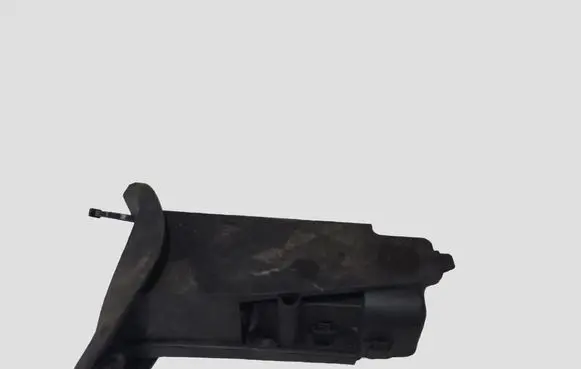 Opel Astra G Fuel tank cap lock