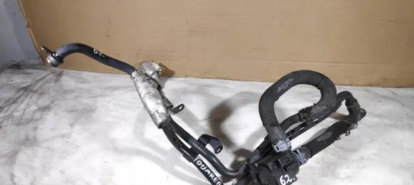 Volkswagen Touareg III Engine coolant pipe/hose 059121449M