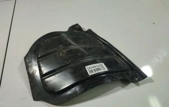 Volkswagen Transporter - Caravelle T5 Engine splash shield/under tray 