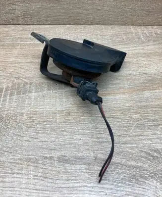 Volvo V70 Horn signal 9178849 AM80R 485HZ