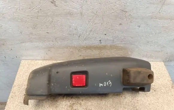 Rear bumper corner part panel trim