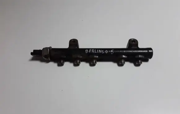 Citroen Berlingo Fuel main line pipe 9685297580