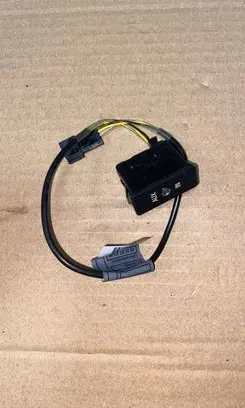 BMW 3 E90 E91 AUX in-socket connector 6940236
