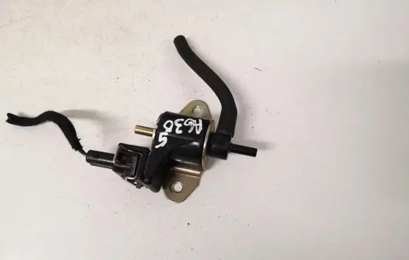 Seat Alhambra (Mk1) Turbo solenoid valve 95nw19496