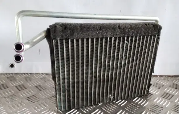 BMW X3 E83 Air conditioning (A/C) radiator (interior) B1254003 H9104003