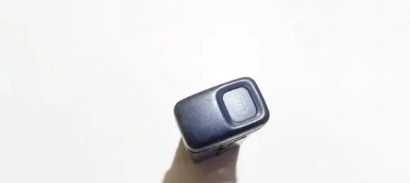 Mazda 626 Windscreen/window heater switch