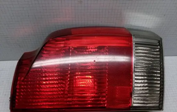 Volvo V70 Rear/tail lights 9154498ECE 9154498USA 9154502GB