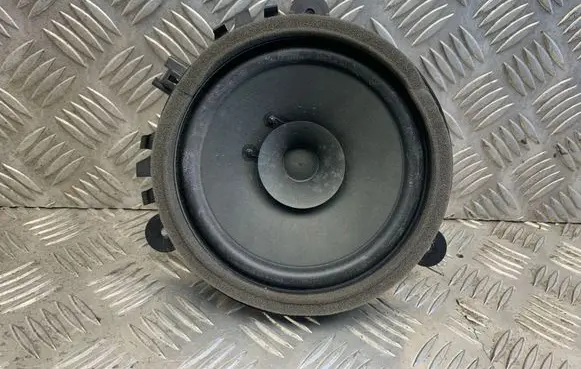 Volvo V50 Front door speaker 30657444