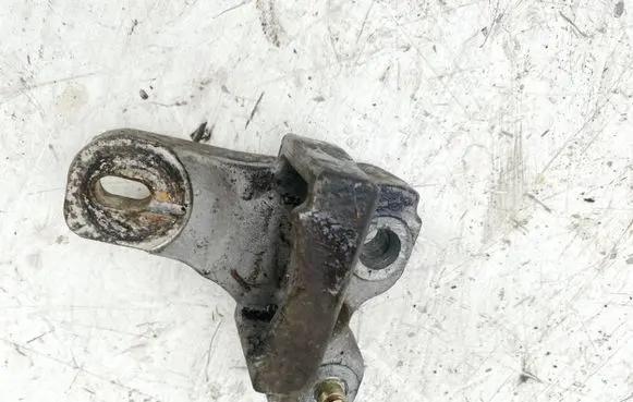 Honda Jazz Engine mounting bracket