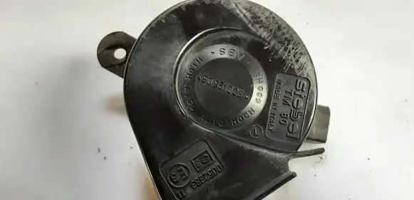 Audi A8 S8 D3 4E Horn signal 4E0951223A