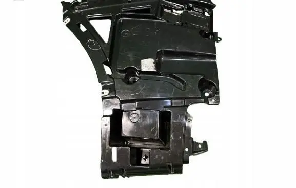 BMW X3 G01 Rear bumper mounting bracket 7400667