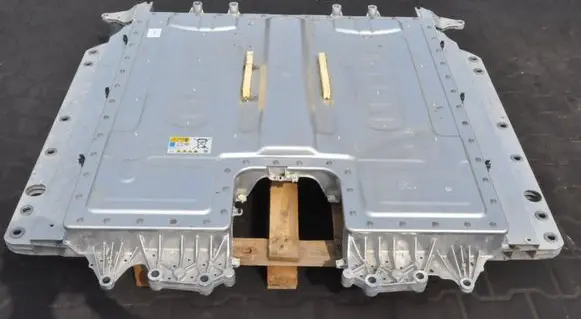 BMW 2 Active Tourer U06 Hybrid / electric car battery 8834032