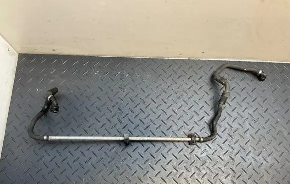 BMW 5 F10 F11 Engine coolant pipe/hose 7582894