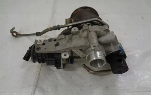 Citroen C5 Aircross Turbo 9825982080