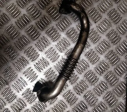 Ford Fiesta EGR valve line/pipe/hose FM5Q9D477AB