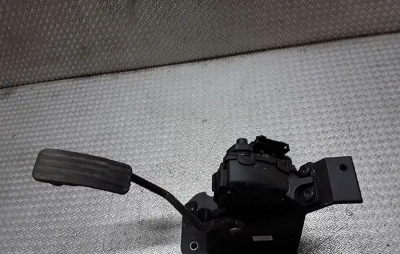 Jaguar S-Type Accelerator throttle pedal 2R839F836C