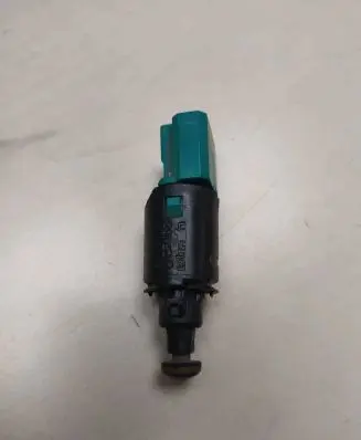 Peugeot 407 Brake pedal sensor switch 9650688480