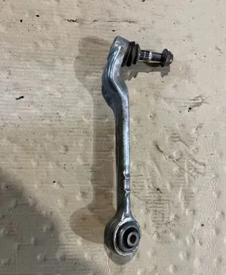 BMW 1 F20 F21 Front control arm 6852991 118173 GER4ANX