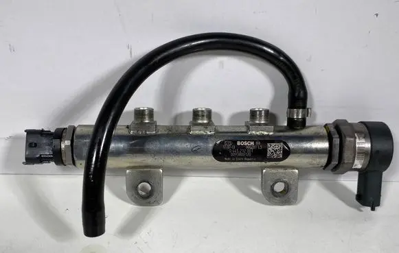 Ligier JS 50 Fuel main line pipe 000281 0093800120 0002813