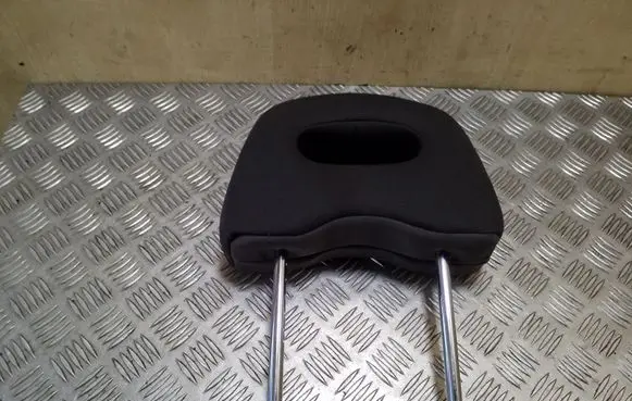 Nissan X-Trail T30 Front seat headrest 