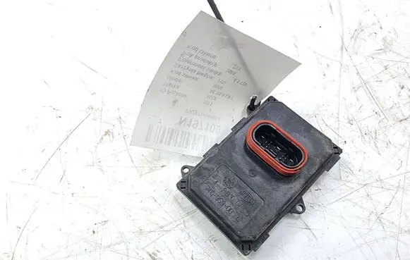 Audi A8 S8 D3 4E Voltage converter/converter module 4F0941329D