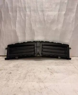 Opel Astra K Engine bonnet/hood lock trim molding 39130450 1140744XX