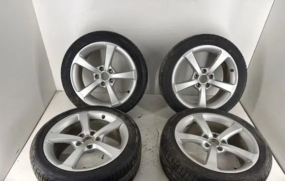 Audi A3 S3 8V R17 alloy rim 8V0601025S