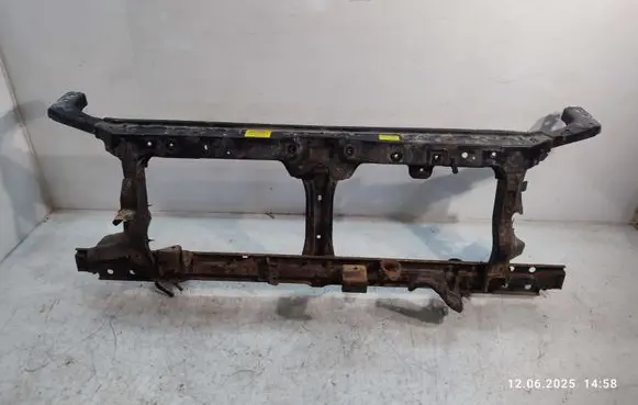 Nissan Pathfinder R51 Radiator support slam panel