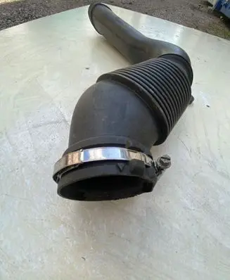 Land Rover Evoque I Air intake hose/pipe JJ329C620A