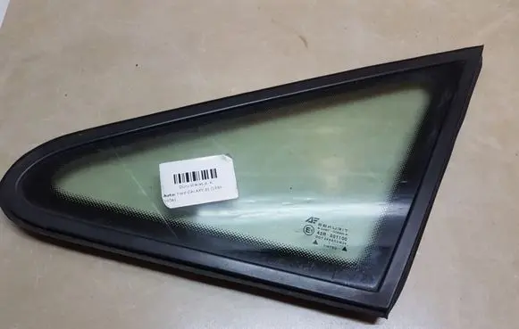 Ford Galaxy Front door vent window glass four-door 43R001100