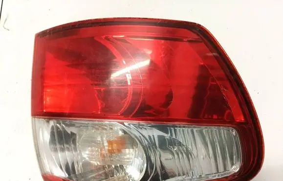 Toyota Avensis Verso Rear/tail lights 