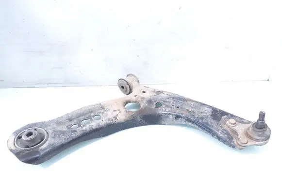 Skoda Octavia Mk3 (5E) Front lower control arm/wishbone 5q0407152