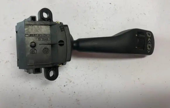 BMW 5 E39 Wiper control stalk 8363664 01204000