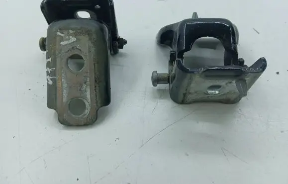 Peugeot 508 Front door hinge set 